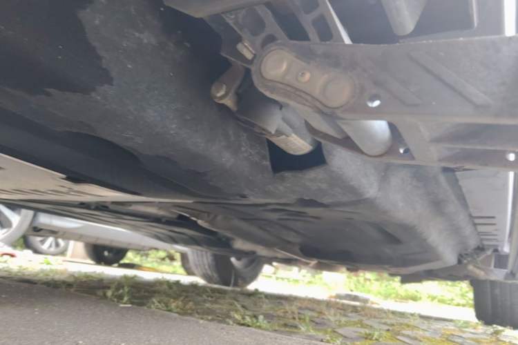 Used Land Rover Defender 2023 Facelift 110 3.0T P400 X Chassis Front Left