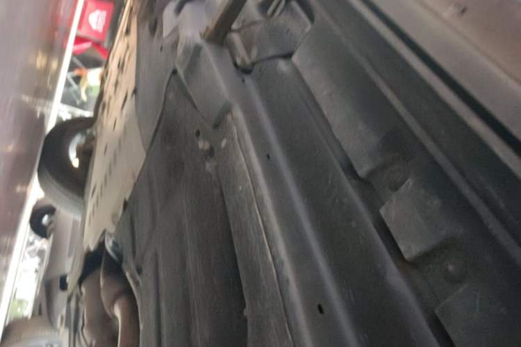 Used Land Rover Defender 2023 110 3.0T P400 X-DYNAMIC HSE Chassis Front Left