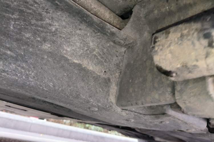 Used Land Rover Defender 2023 130 3.0T P400 HSE Chassis Front Left