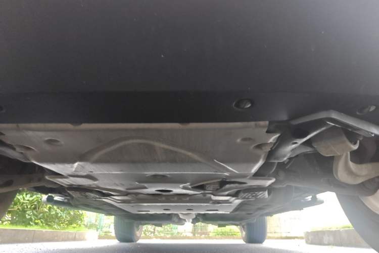 Used Land Rover Defender 2023 Facelift 110 3.0T P400 X-DYNAMIC HSE Chassis Front