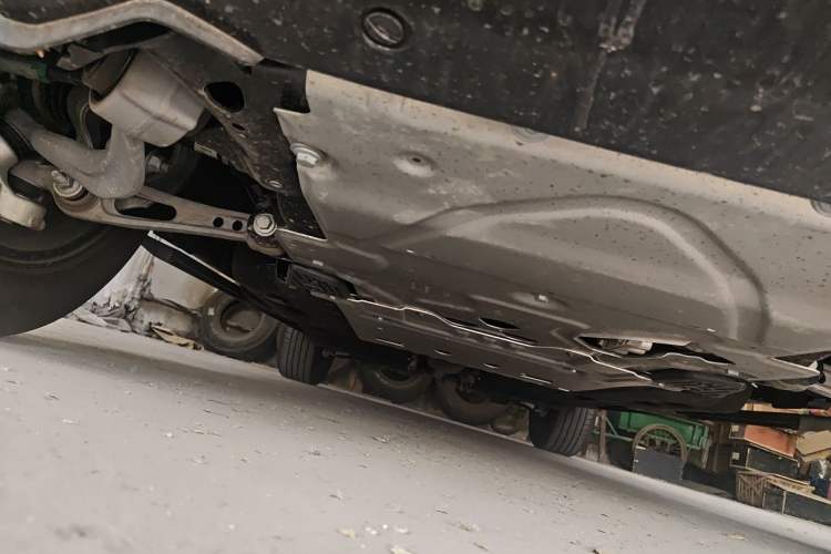 Used Land Rover Defender 2023 110 3.0T P400 X-DYNAMIC HSE Chassis Front