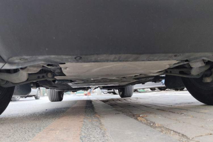 Used Land Rover Defender 2023 130 3.0T P400 HSE Chassis Front