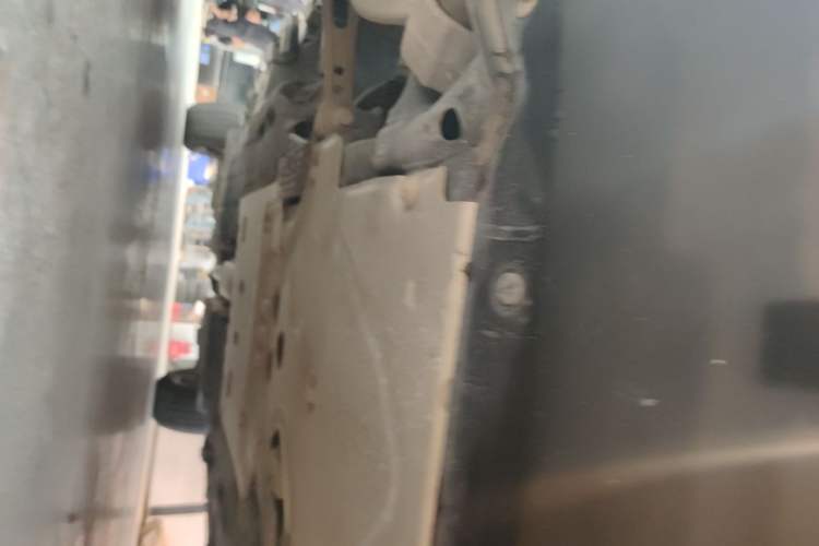 Used Land Rover Defender 2023 110 3.0T P400 X-DYNAMIC HSE Chassis Front