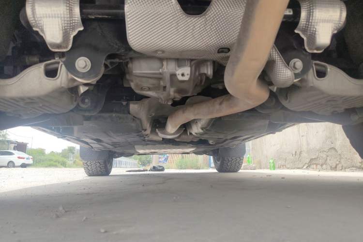 Used Land Rover Defender 2023 110 3.0T P400 X-DYNAMIC HSE Chassis Rear