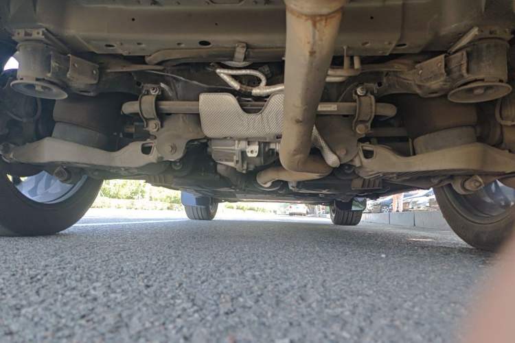 Used Land Rover Defender 2023 130 3.0T P400 HSE Chassis Rear