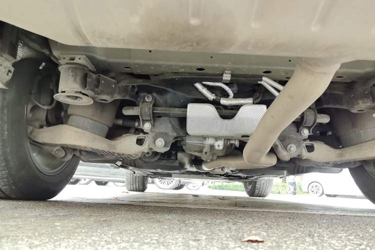 Used Land Rover Defender 2023 130 3.0T P400 HSE Chassis Rear