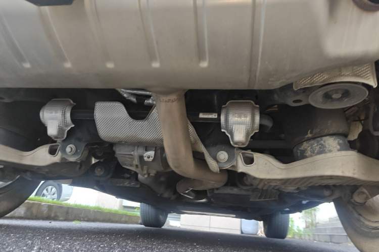 Used Land Rover Defender 2023 Facelift 110 3.0T P400 X-DYNAMIC HSE Chassis Rear