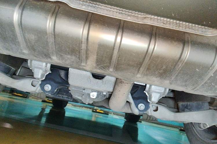 Used Land Rover Defender 2023 Facelift 110 3.0T P400 X-DYNAMIC HSE Chassis Rear