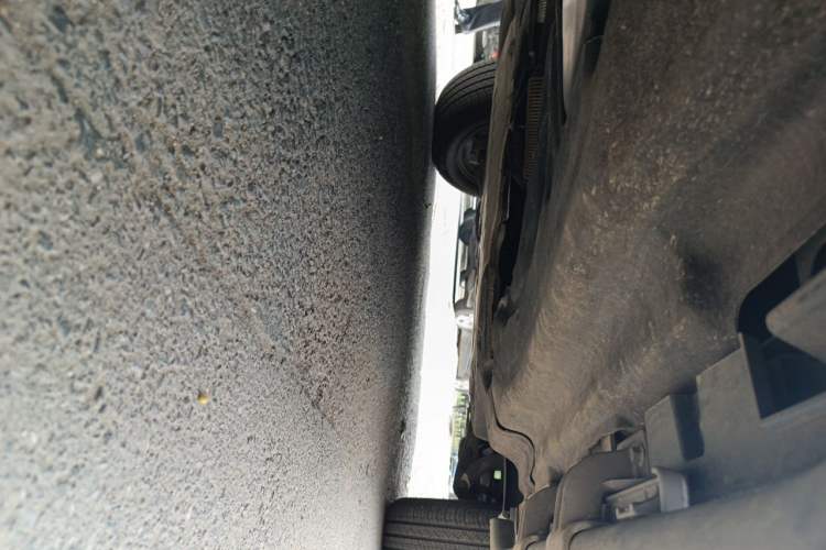 Used Land Rover Defender 2023 90 3.0T P400 XS Chassis Rear Right