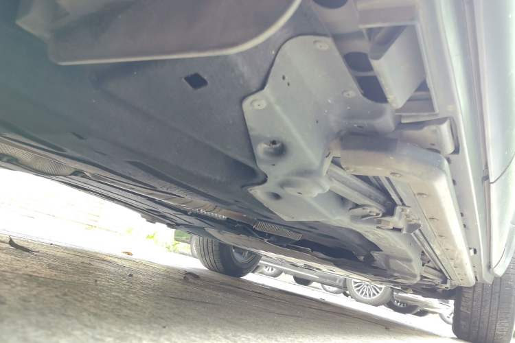 Used Land Rover Defender 2023 130 3.0T P400 HSE Chassis Rear Right