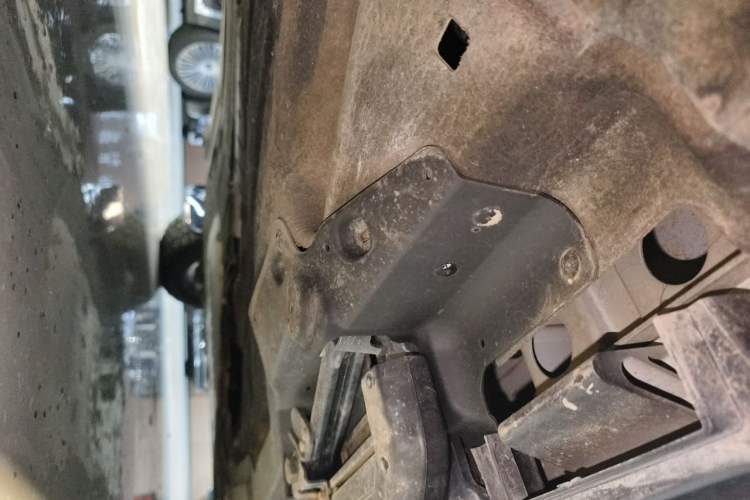 Used Land Rover Defender 2023 Facelift 110 3.0T P400 X-DYNAMIC HSE Chassis Rear Right
