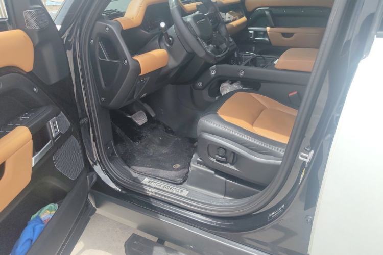 Used Land Rover Defender 2023 110 3.0T P400 X-DYNAMIC HSE Driver Seat