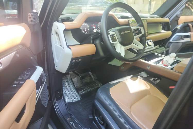 Used Land Rover Defender 2023 110 3.0T P400 X-DYNAMIC HSE Driver Seat