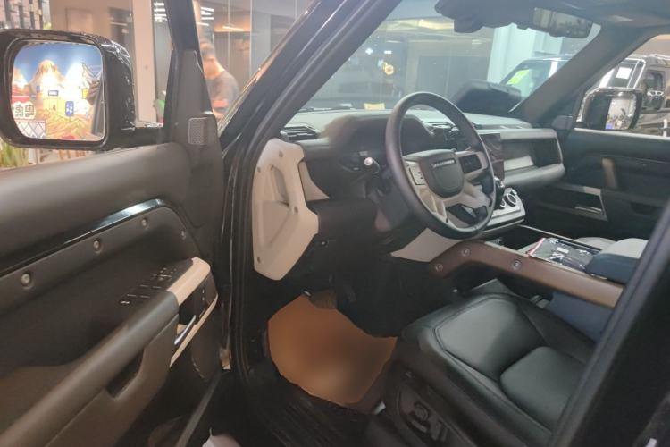 Used Land Rover Defender 2023 110 3.0T P400 X-DYNAMIC HSE Driver Seat