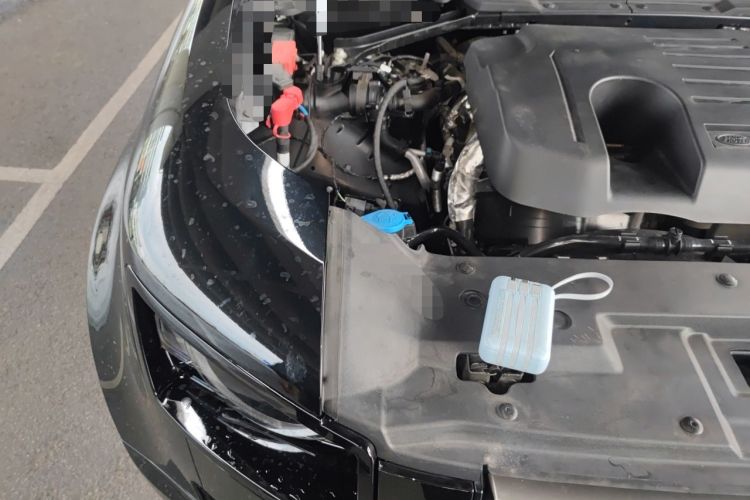 Used Land Rover Defender 2023 Facelift 110 3.0T P400 X-DYNAMIC HSE Engine Bay Right