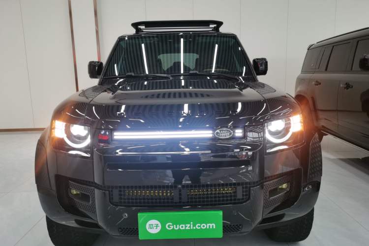 Used Land Rover Defender 2023 Facelift 110 3.0T P400 Dark Edition Exterior 1
