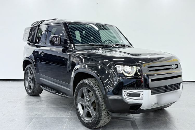 Used Land Rover Defender 2023 Facelift 90 2.0T P300 SE Exterior 2