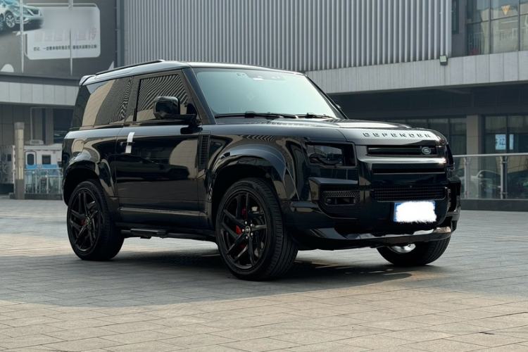 Used Land Rover Defender 2023 90 3.0T P400 XS Exterior 3