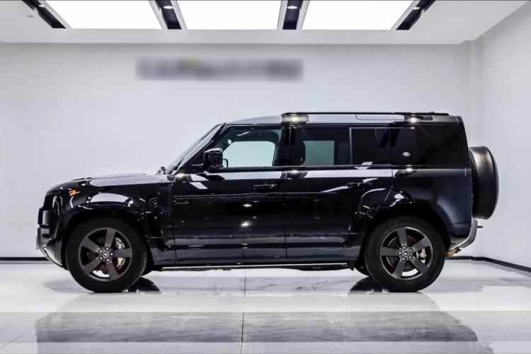 Used Land Rover Defender 2023 Facelift 110 3.0T P400 X-DYNAMIC HSE Exterior 3