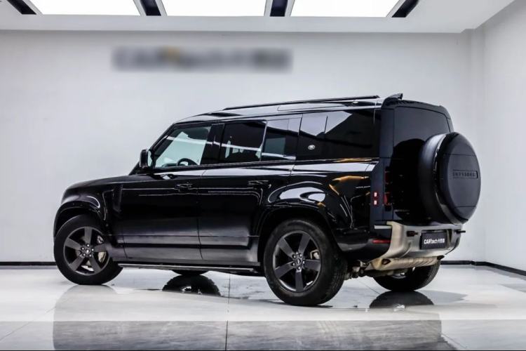 Used Land Rover Defender 2023 Facelift 110 3.0T P400 X-DYNAMIC HSE Exterior 4