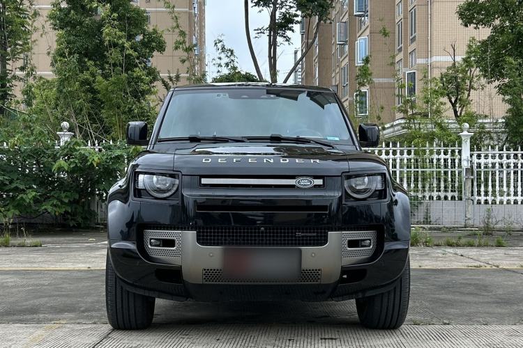 Used Land Rover Defender 2023 Facelift 110 3.0T P400 X-DYNAMIC HSE Exterior 5