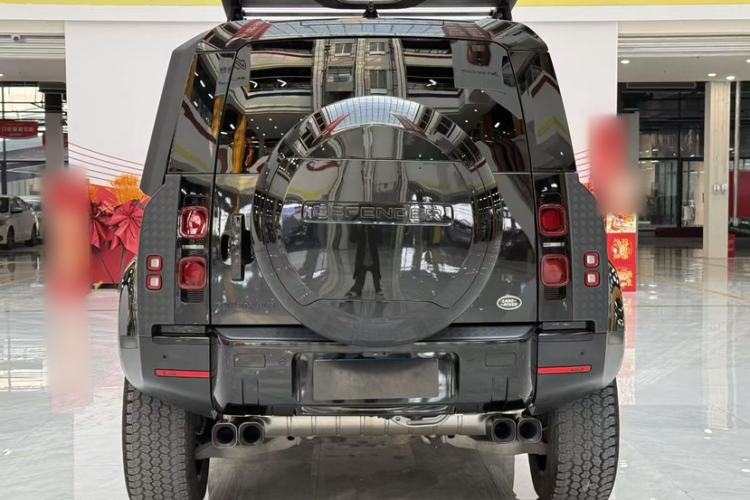 Used Land Rover Defender 2023 Facelift 110 3.0T P400 Dark Edition Exterior 5