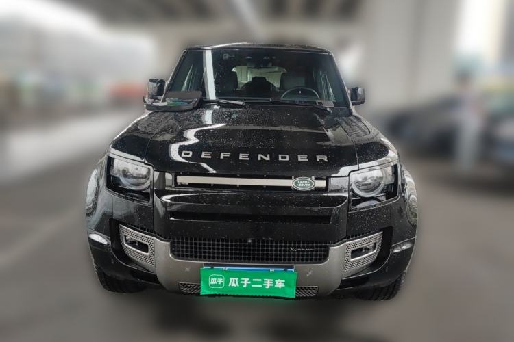 Used Land Rover Defender 2023 Facelift 110 3.0T P400 X-DYNAMIC HSE Front