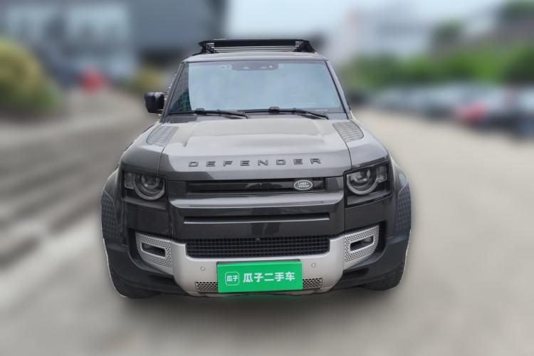 Used Land Rover Defender 2023 110 3.0T P400 Dark Edition Front