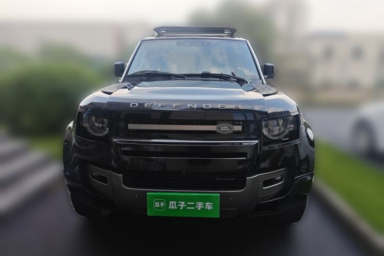 Used Land Rover Defender 2023 Facelift 110 3.0T P400 X-DYNAMIC HSE Front