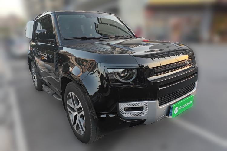 Used Land Rover Defender 2023 Revised Version 90 3.0T P400 Dark Edition Front Right 45 Deg