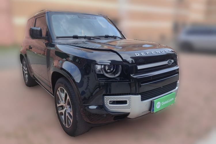 Used Land Rover Defender 2023 Revised Version 90 3.0T P400 Dark Edition Front Right 45 Deg