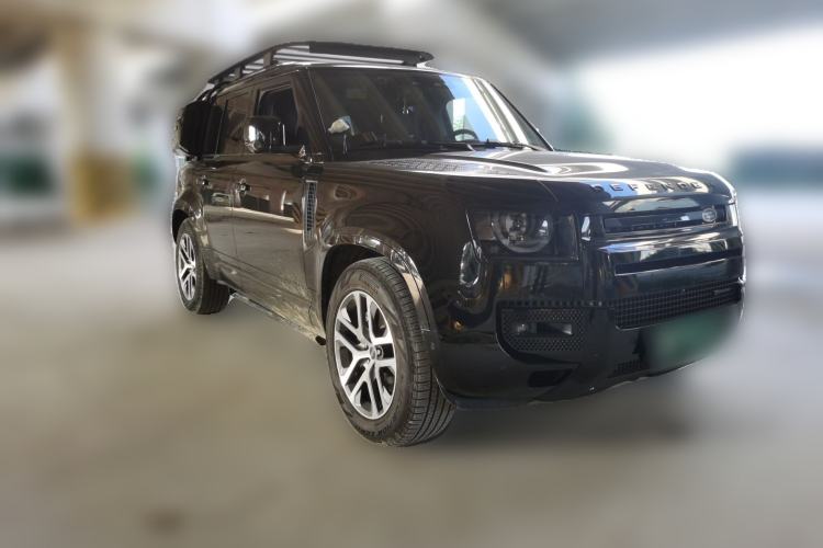 Used Land Rover Defender 2023 Facelift 110 3.0T P400 X-DYNAMIC HSE Front Right 45 Deg