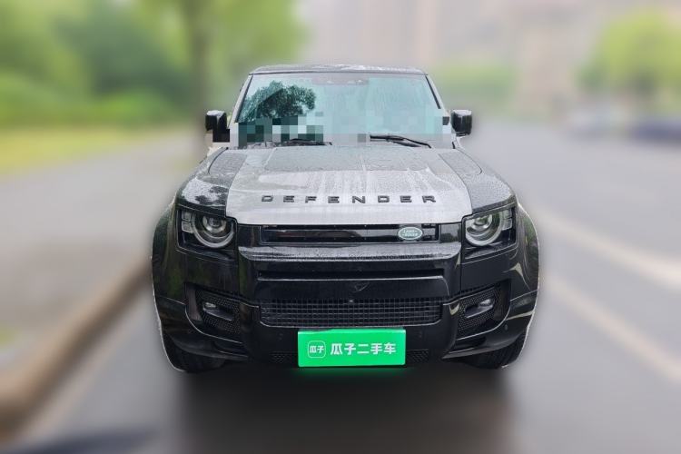 Used Land Rover Defender 2023 90 3.0T P400 Dark Edition Front