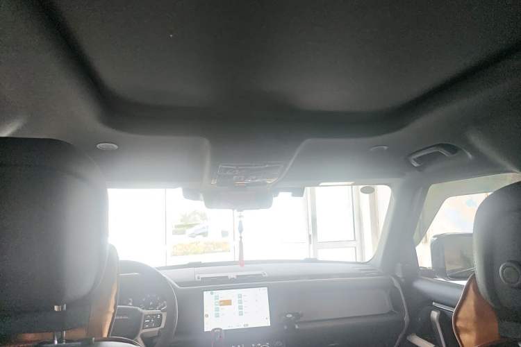 Used Land Rover Defender 2023 110 3.0T P400 X-DYNAMIC HSE Headliner
