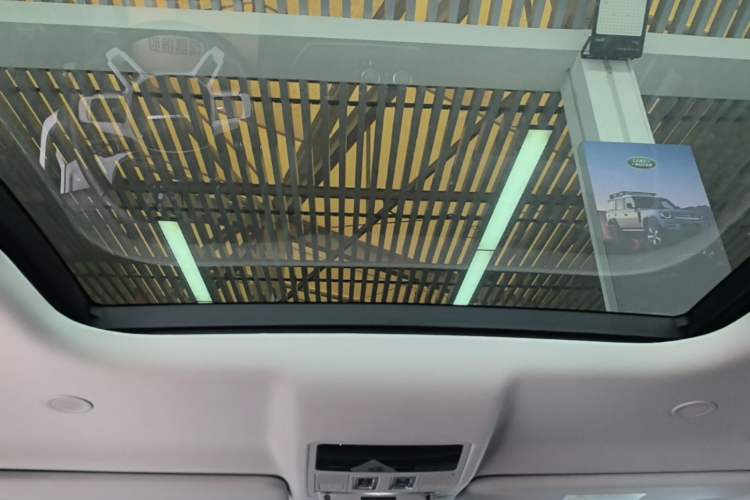 Used Land Rover Defender 2023 110 3.0T P400 X-DYNAMIC HSE Headliner