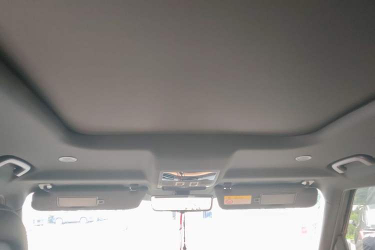 Used Land Rover Defender 2023 Facelift 110 3.0T P400 X Headliner