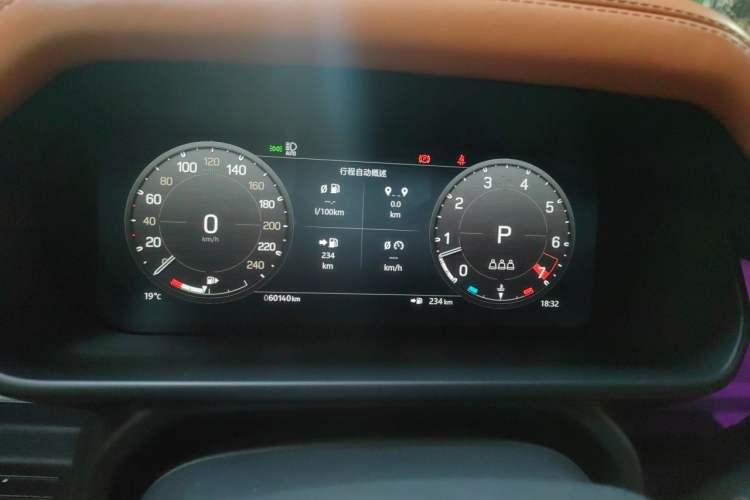 Used Land Rover Defender 2023 Facelift 110 3.0T P400 X-DYNAMIC HSE Instrument Cluster