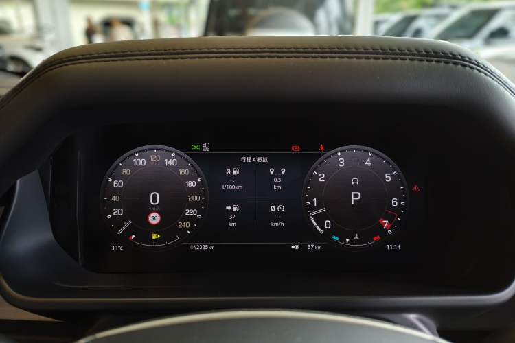 Used Land Rover Defender 2023 Facelift 90 3.0T P400 XS Instrument Cluster