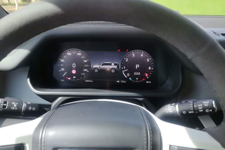 Used Land Rover Defender 2023 110 3.0T P400 Dark Edition Instrument Cluster
