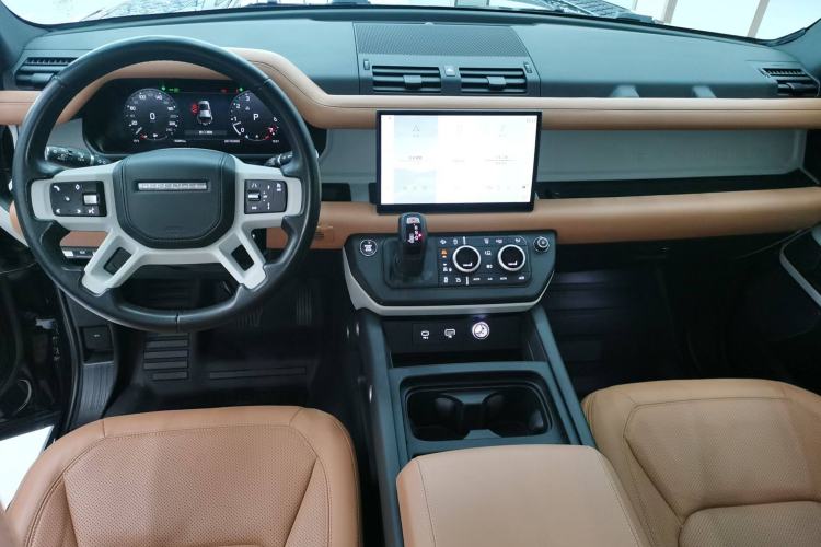 Used Land Rover Defender 2023 Facelift 110 3.0T P400 Dark Edition Interior 2