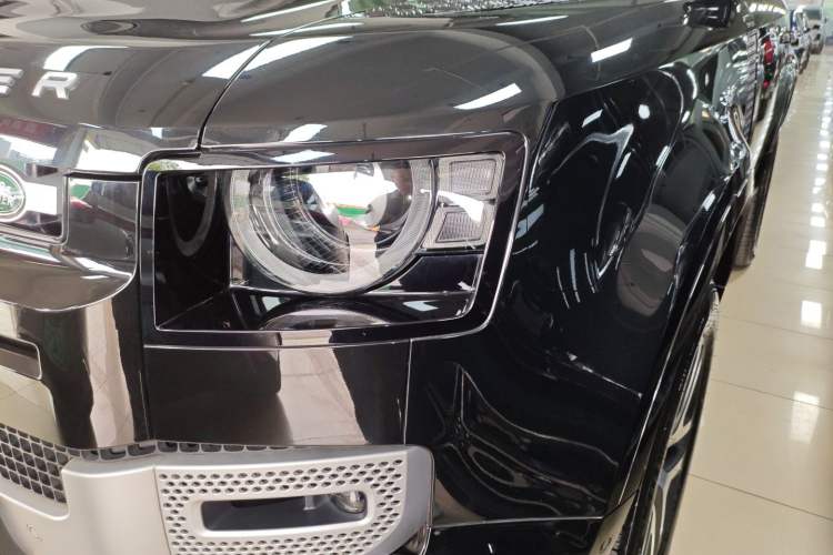 Used Land Rover Defender 2023 90 3.0T P400 XS Left Front Headlight
