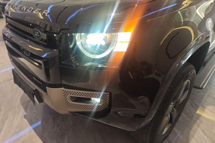 Used Land Rover Defender 2023 Facelift 110 3.0T P400 X-DYNAMIC HSE Left Front Headlight