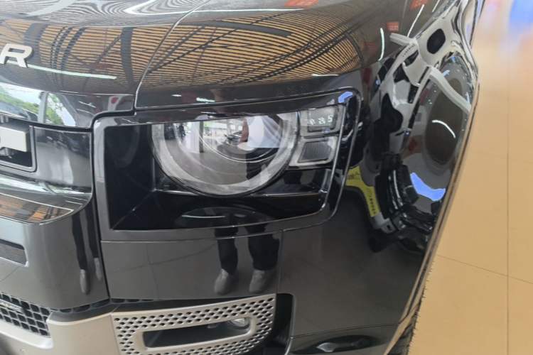 Used Land Rover Defender 2023 110 3.0T P400 X-DYNAMIC HSE Left Front Headlight