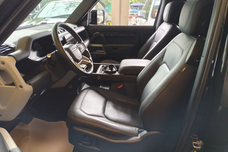 Used Land Rover Defender 2023 Facelift 90 3.0T P400 XS Left Front Seat