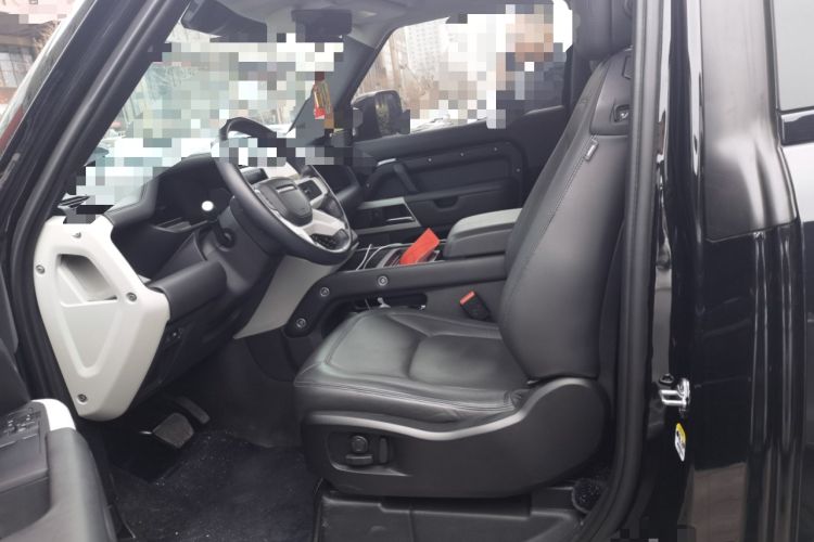 Used Land Rover Defender 2023 Facelift 90 3.0T P400 XS Left Front Seat