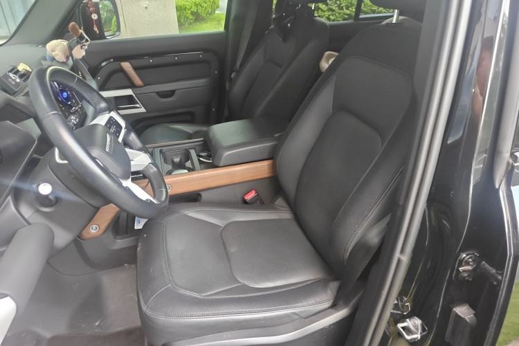 Used Land Rover Defender 2023 Facelift 110 3.0T P400 X-DYNAMIC HSE Left Front Seat