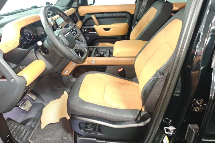 Used Land Rover Defender 2023 Facelift 110 3.0T P400 X Left Front Seat