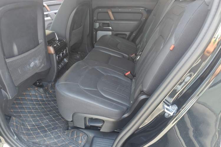 Used Land Rover Defender 2023 130 3.0T P400 X Left Rear Seat