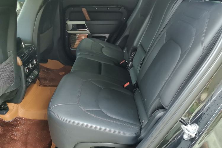 Used Land Rover Defender 2023 130 3.0T P400 HSE Left Rear Seat