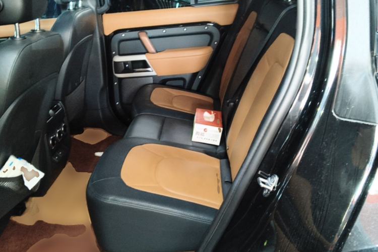 Used Land Rover Defender 2023 Facelift 110 3.0T P400 X-DYNAMIC HSE Left Rear Seat